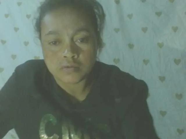 LorahXVane — Men who have something to offer to girl: kisses, touches, gifts