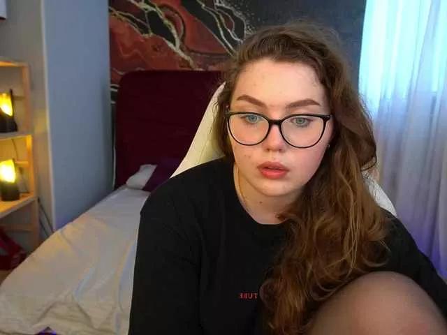 Freechat LuxSopphia on BongaCams