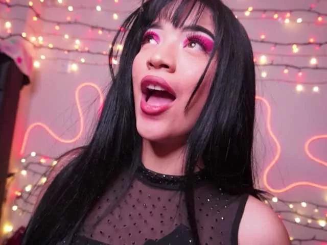 Offline MaddisRock on BongaCams