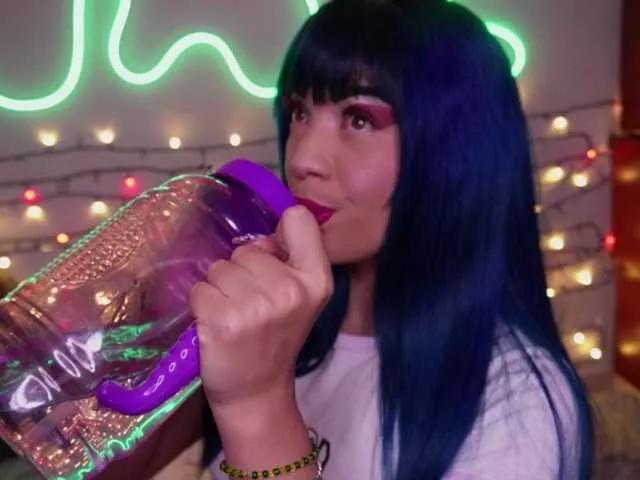 Offline MaddisRock on BongaCams