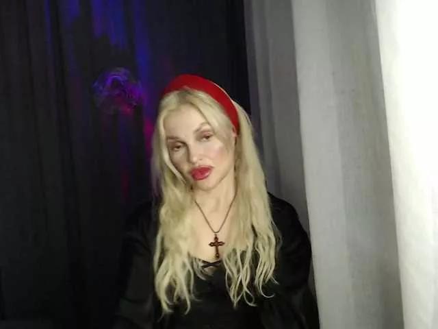 Freechat Margo77-1 on BongaCams