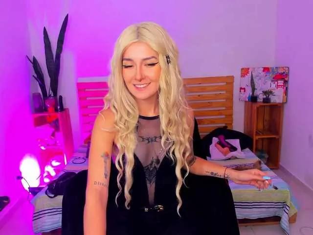 Offline marymagic on BongaCams