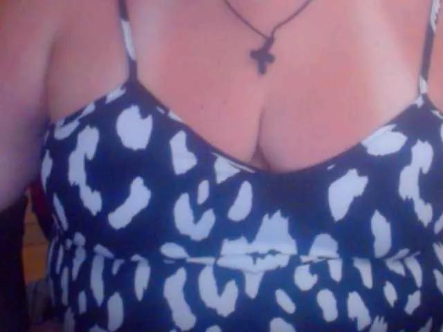 Offline mayalove4u on BongaCams