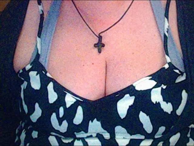 Offline mayalove4u on BongaCams