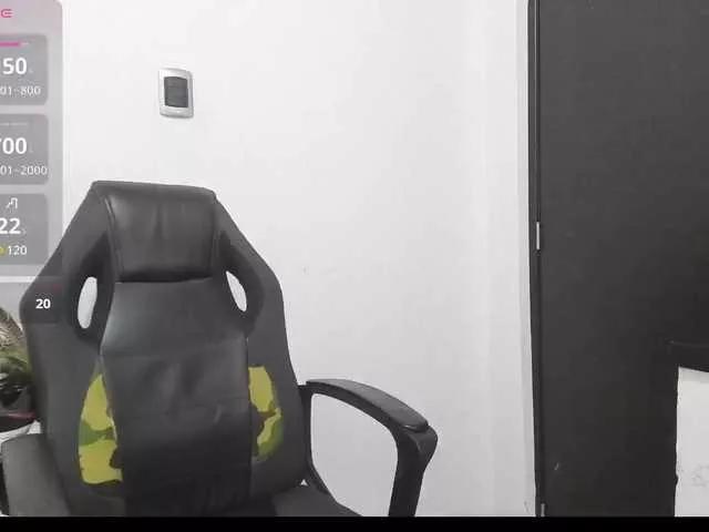 mia1-soman2 — Freechat on BongaCams