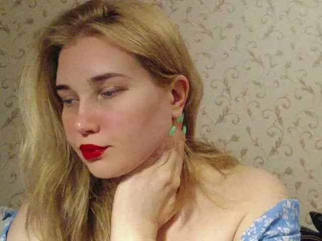 MissLilyAbrams on BongaCams 