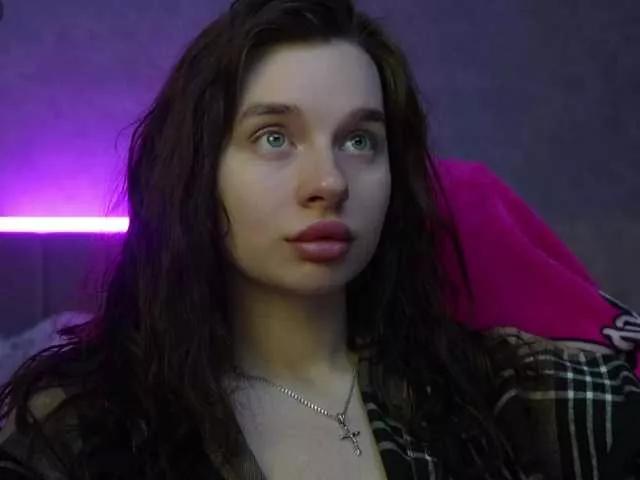 Offline MossiPolli on BongaCams