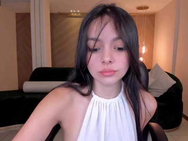 Freechat NaomiSainz on BongaCams