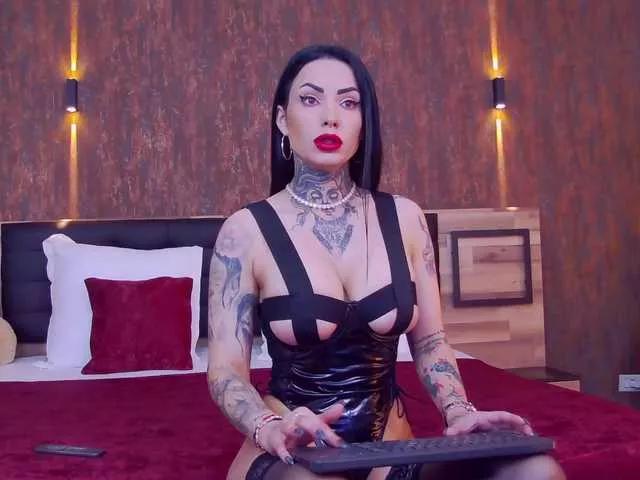 NataliaCristal on BongaCams 