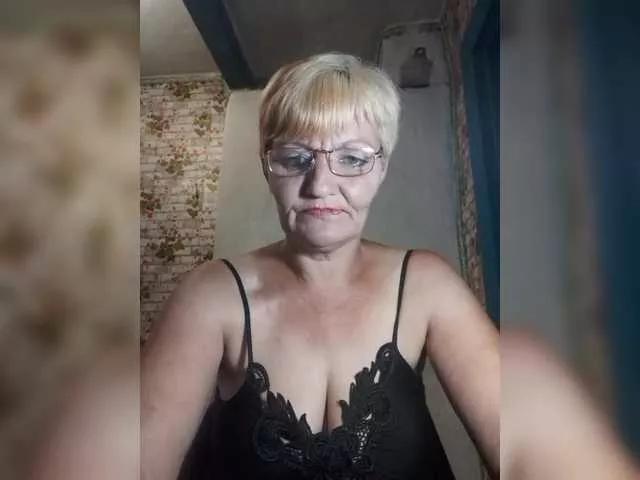 Offline NikaGold45 on BongaCams