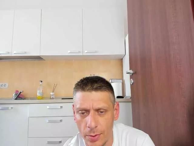 Offline nolimit3some on BongaCams