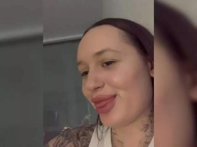 Offline OriginalHOOLi on BongaCams