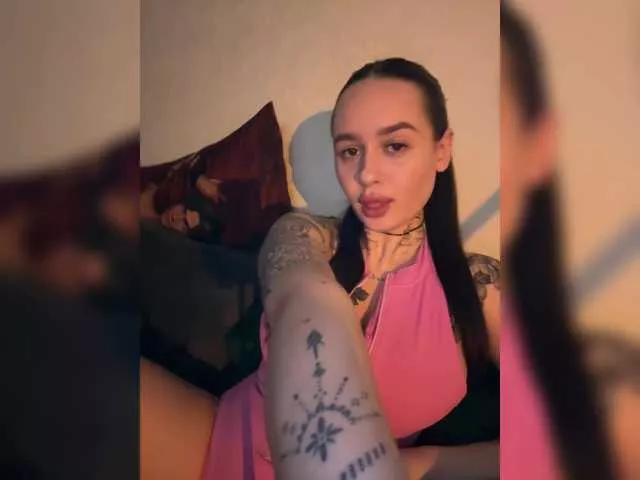 Offline OriginalHOOLi on BongaCams