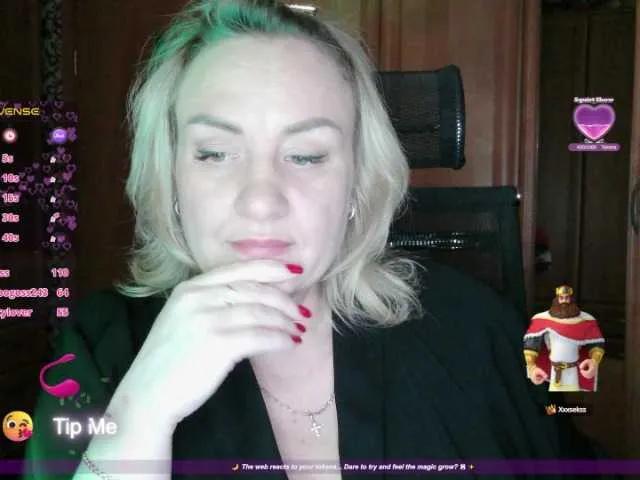 Freechat Pavuhi on BongaCams