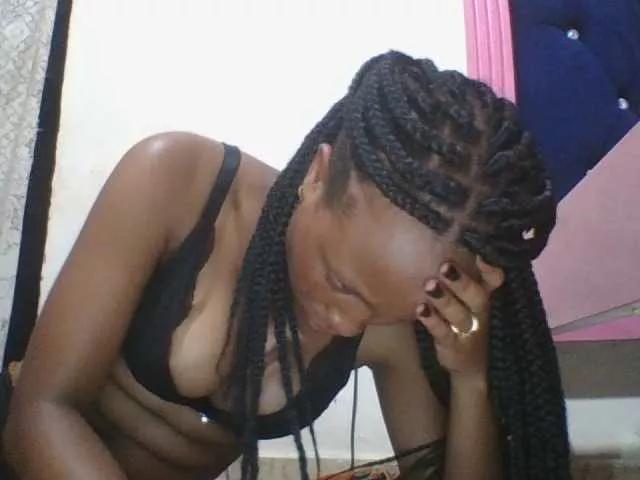 Offline Prettyebony4 on BongaCams