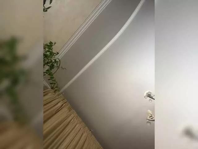 QWEENII on BongaCams 