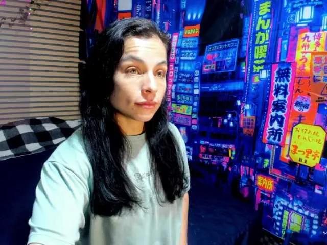 rosse2504 on BongaCams 