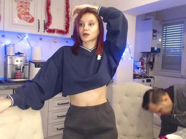 Offline RuxandraDanny on BongaCams