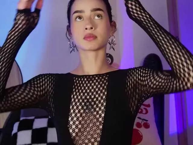 Offline salome-brown on BongaCams