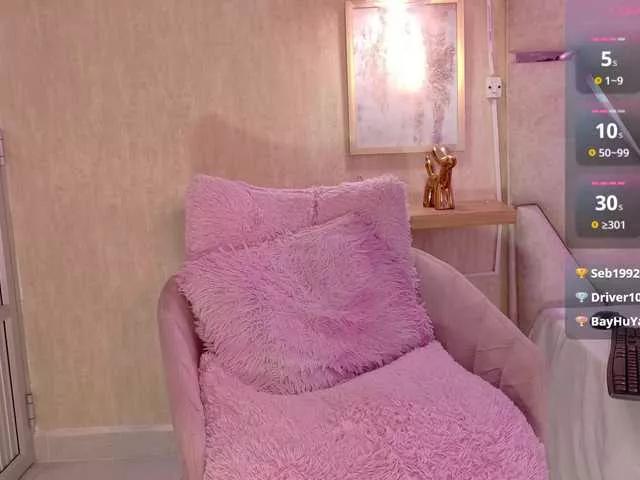 Offline salome-brown on BongaCams