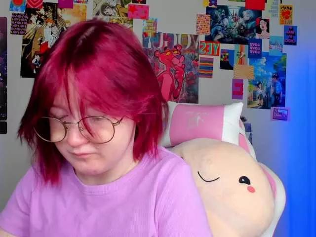 Freechat Sara-Moor on BongaCams