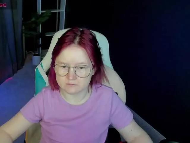 Freechat Sara-Moor on BongaCams