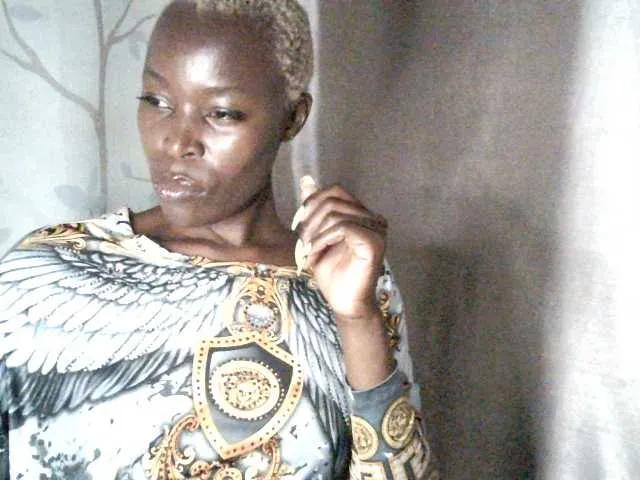 Offline Sexxycandy on BongaCams