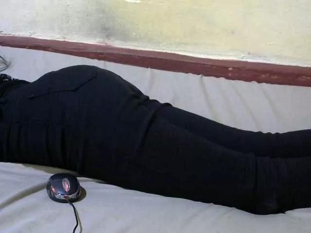 Freechat sexy-jenny on BongaCams