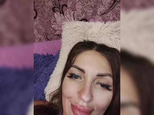 SexyKitty75-1 — Freechat on BongaCams