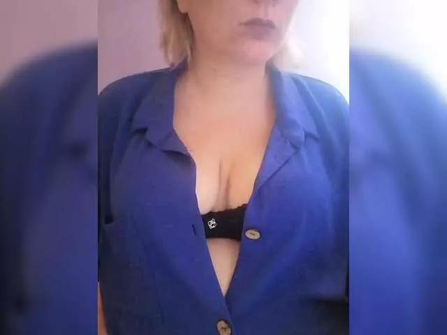 Offline Sexymissex on BongaCams