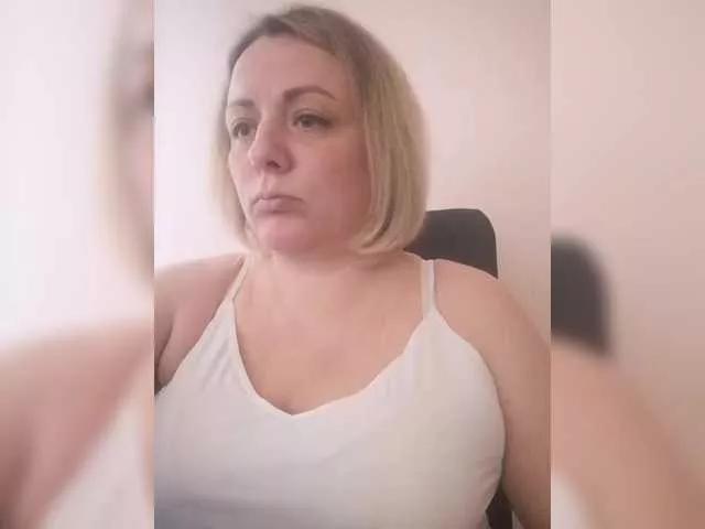 Offline Sexymissex on BongaCams