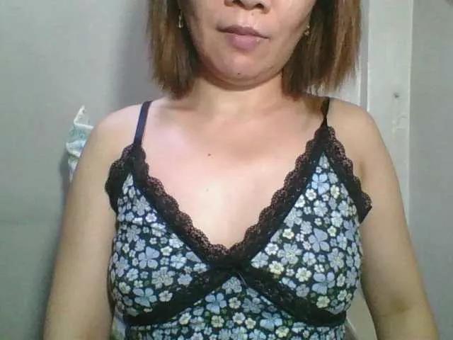 Offline Sexynipps on BongaCams