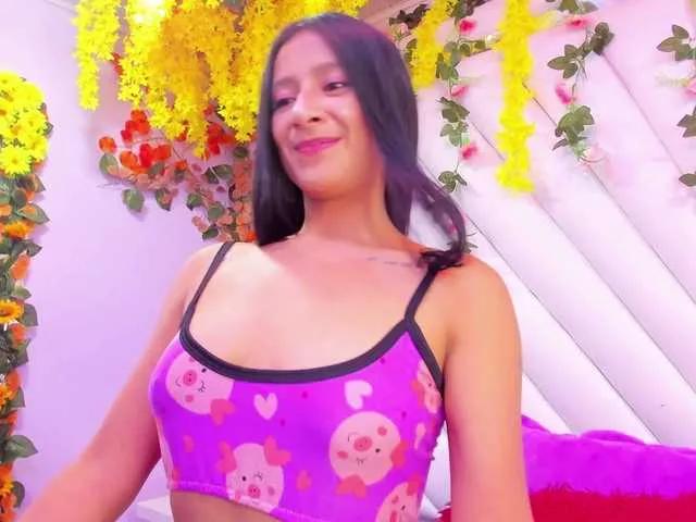 Offline SharlotRodriguez on BongaCams