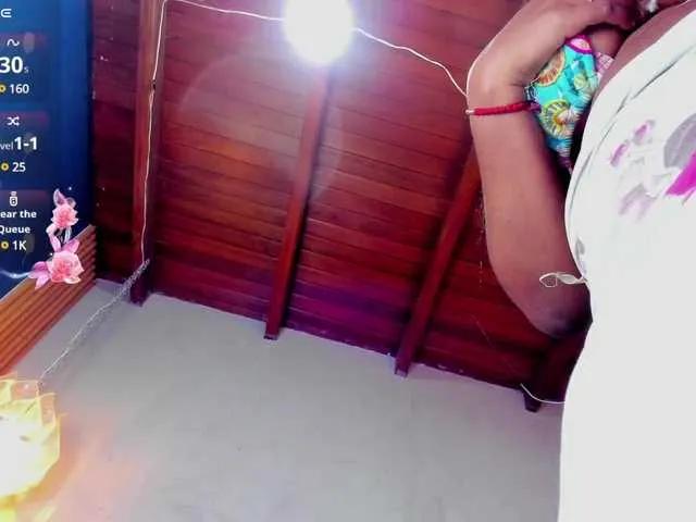 sofia-ebony — Let me tell me rich and very hot things in the ear