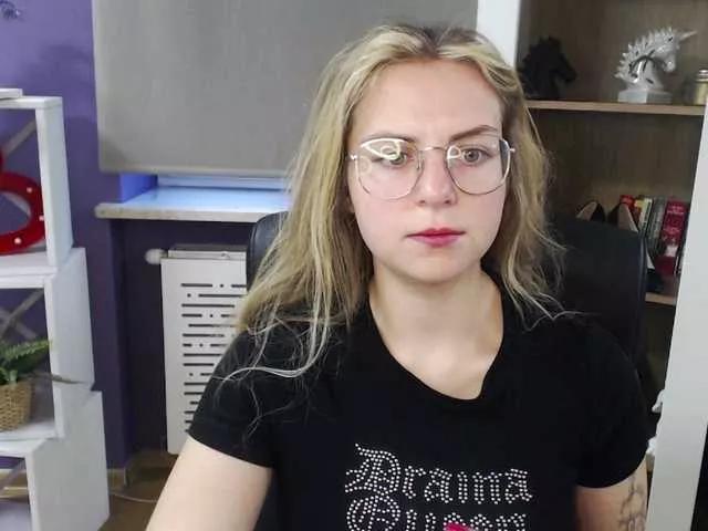 Freechat soft-zoey on BongaCams
