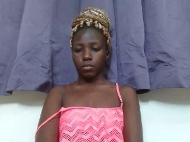 Offline sweet-rina on BongaCams