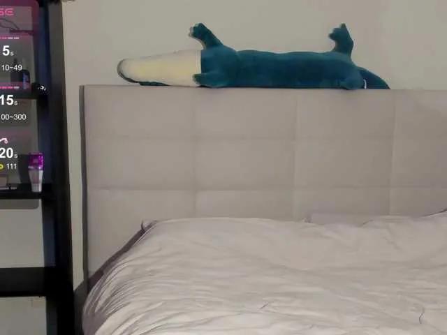 BongaCams Tune-Godness is Freechat Tune-Godness — gentle touches, polite communication, sexy phrases