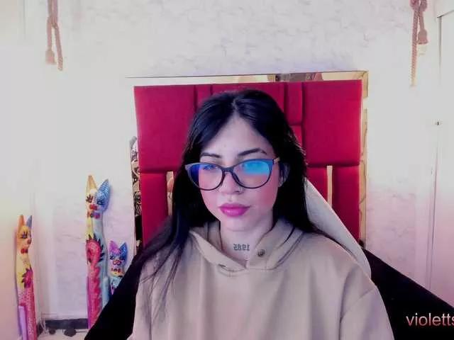 Offline violetsmith on BongaCams