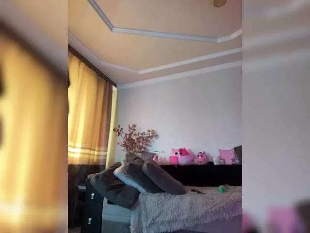 Freechat XSbaaby on BongaCams