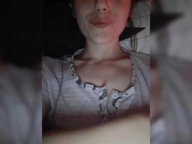 Ymmixxx on BongaCams 