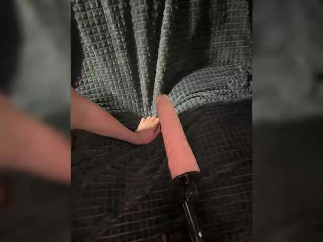 Offline YYin-YYang on BongaCams