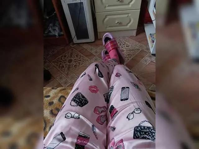 ZaraSss on BongaCams 