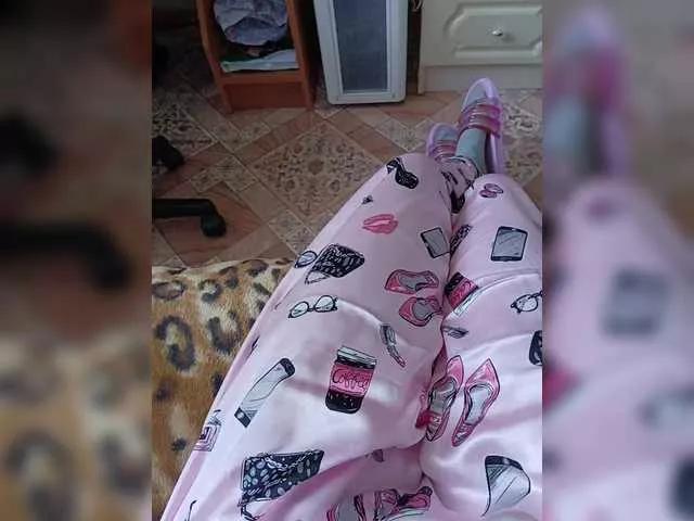 ZaraSss on BongaCams 