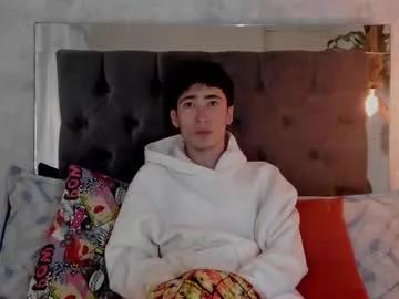 Freechat _dantfox_ on Chaturbate