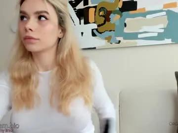 Freechat _hidden_gem_ on Chaturbate