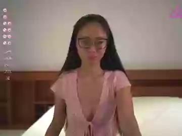 Freechat _lillilly_ on Chaturbate