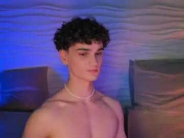 Freechat adam_21cm on Chaturbate
