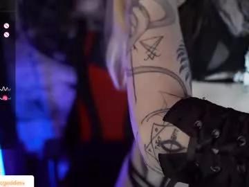 Freechat amywhitenessxx on Chaturbate