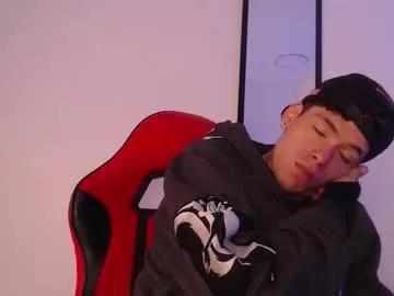 anhonymus — GOAL: Foreskin [20 tokens remaining] The first to run boot 100 #Master #Smoke #Bigcock #Findom #Feet