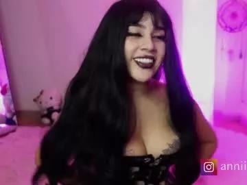annie_snow_ on Chaturbate 